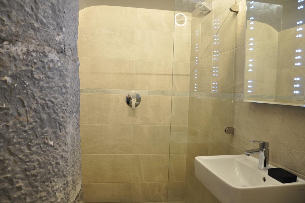 Suite Voltaire Carcassonne Kamer foto